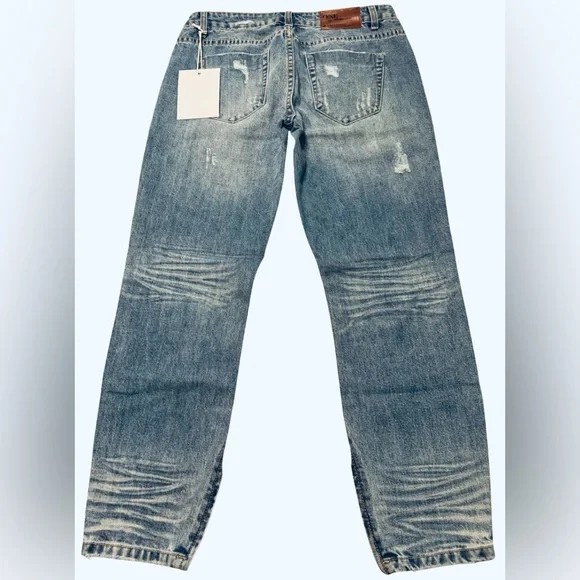One Teaspoon Light Blue Distressed Women’s Boyfriend Jeans
Sz 29 - Picture 5 of 16